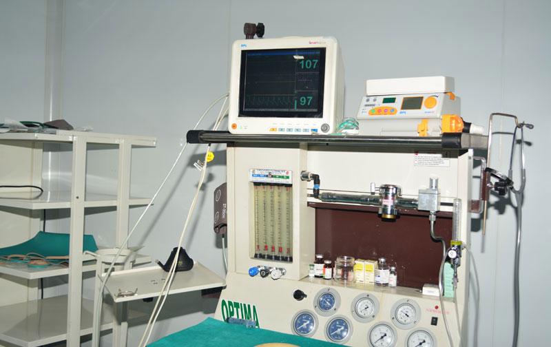 ecg machine 